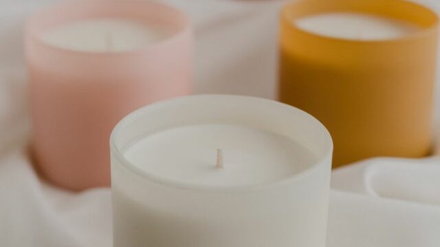 FrostedCandle-Selectyourscent.jpg